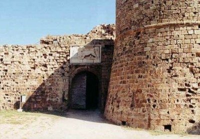 Η μεσαιωνική πόλη της κατεχόμενης Αμμοχώστου βρίσκεται σήμερα σε εγκατάλειψη