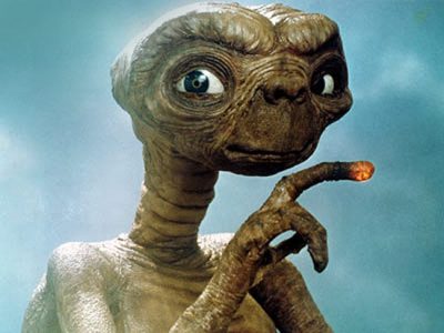 "ET phone home" μια από τις πιο διάσημες ατάκες της ταινίας