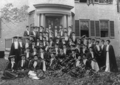 Απόφοιτες από το κολλέγιο Ράντκλιφ το 1902