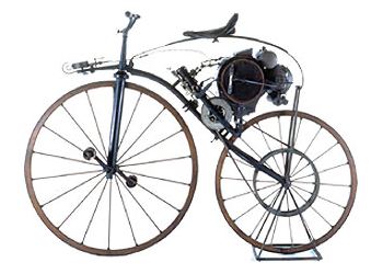 Το δίτροχο "velocipede" των Γάλλων Michaux και Perreaux. Έβαλαν μια μικρή ατμομηχανή, αλλά υπήρχε κίνδυνος ανάφλεξης σε πιθανή πτώση