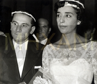 Η Καίτη Οικονόμου στη δεκαετία του 1950 παντρεύτηκε τον ηθοποιό Κώστα Χατζηχρήστο
