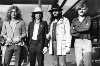 led-zeppelin1-1-600x400