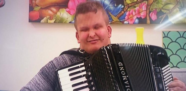 152-0.kyriakoslouka20.42c6d17102a0642c2f7b007ca6fe6036