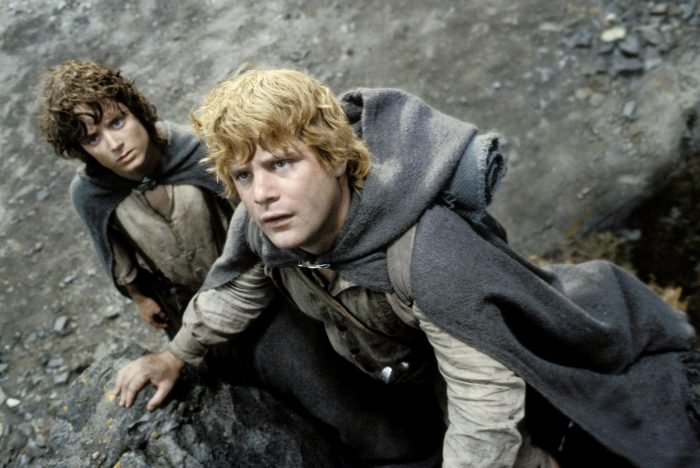 sam-and-frodo-700x468